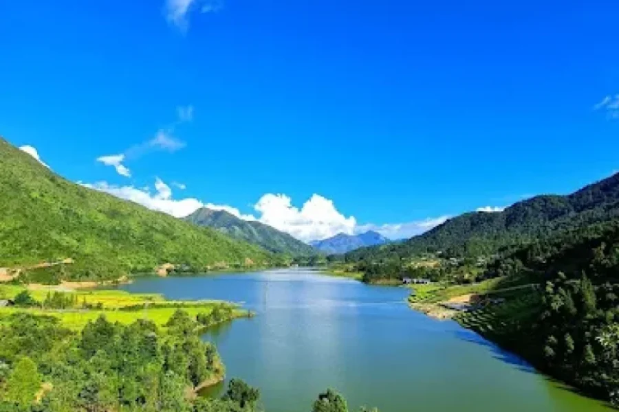 Séo Mý Tỷ Highland Fishing Expedition – Conquer Vietnam’s Highest Reservoir ()