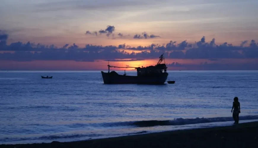 choosing between private and group fishing tours in vietnam what you need to know