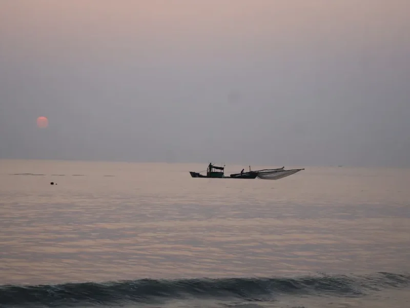the ultimate showdown sunrise vs sunset fishing adventures in vietnam