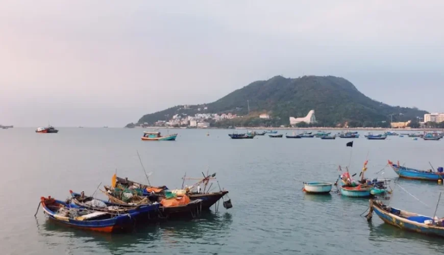 ultimate fishing guide for expats in vietnam tips techniques and tours