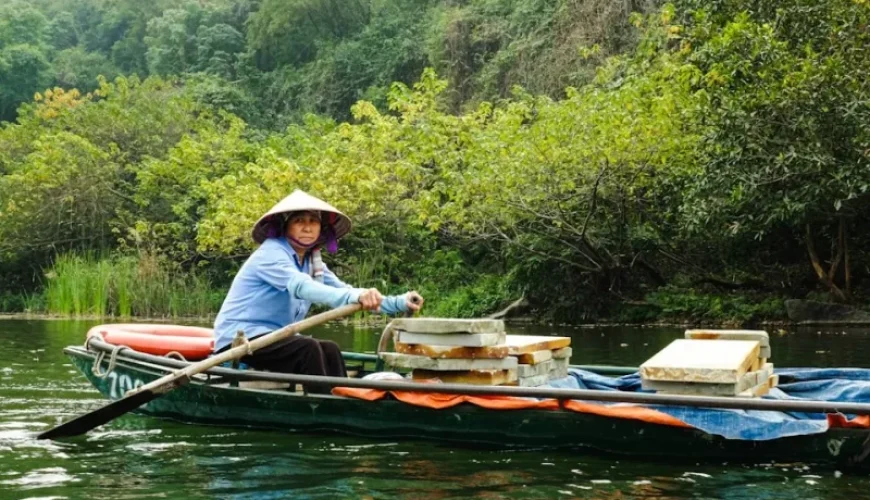 essential fishing adventures in vietnam a guide to seasons and techniques