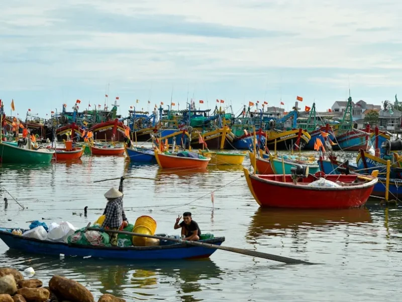 discover vietnams secret fishing locations only locals visit