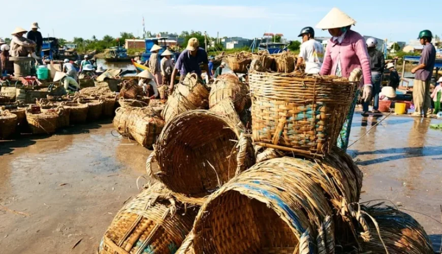 the ultimate guide to selecting your ideal fishing tour guide in vietnam