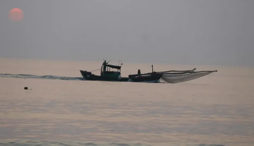 explore the best shore fishing destinations in vietnam top spots revealed